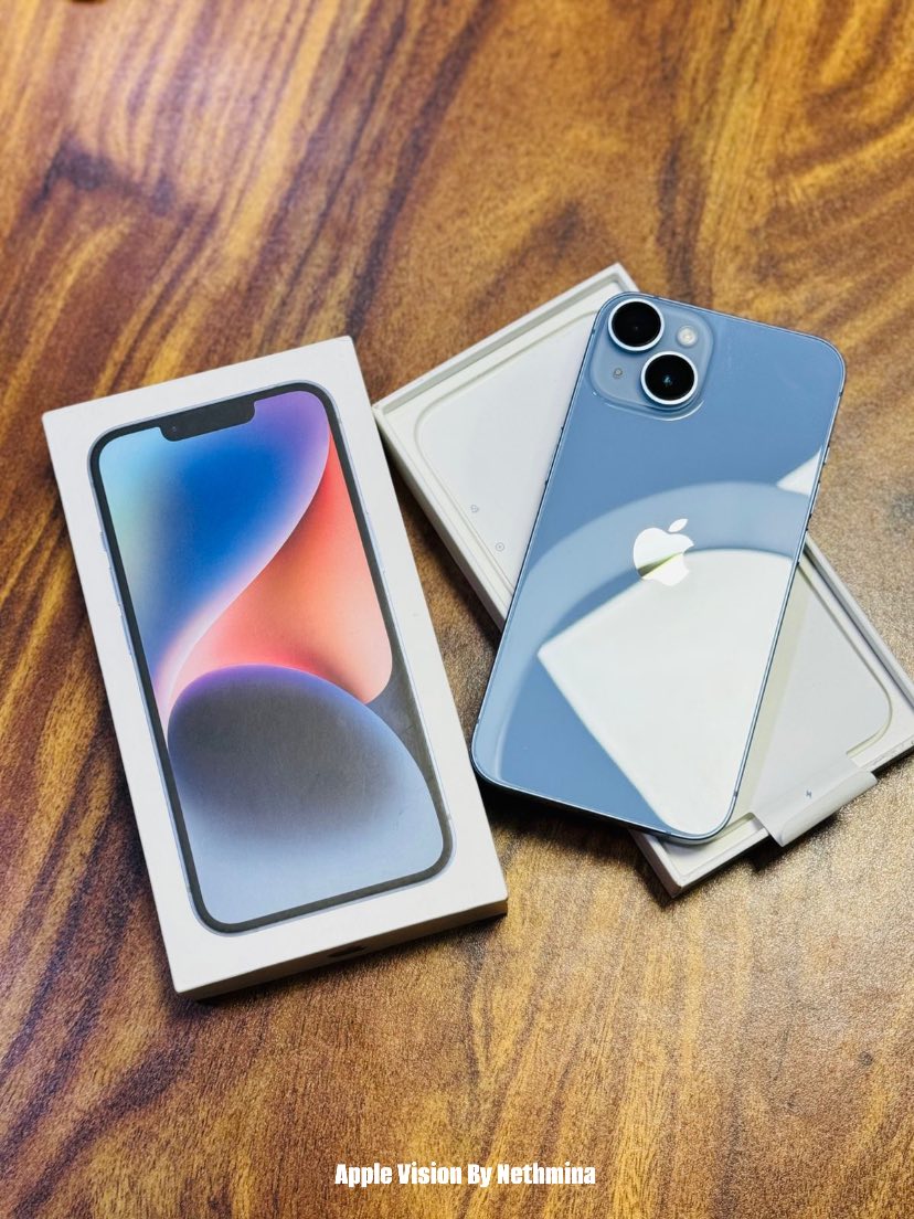 Showcase Device 6